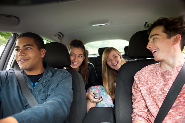 teenagers driving to college