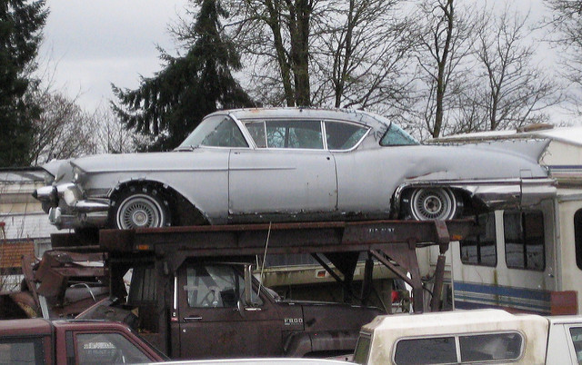 これぞ滅びの美学 1950 70年代の名車と廃車画像を集めてみた イキクル