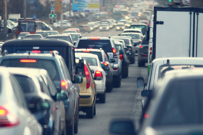 【2017年お盆】交通渋滞のピークはいつからいつまで？混雑対策を緊急調査