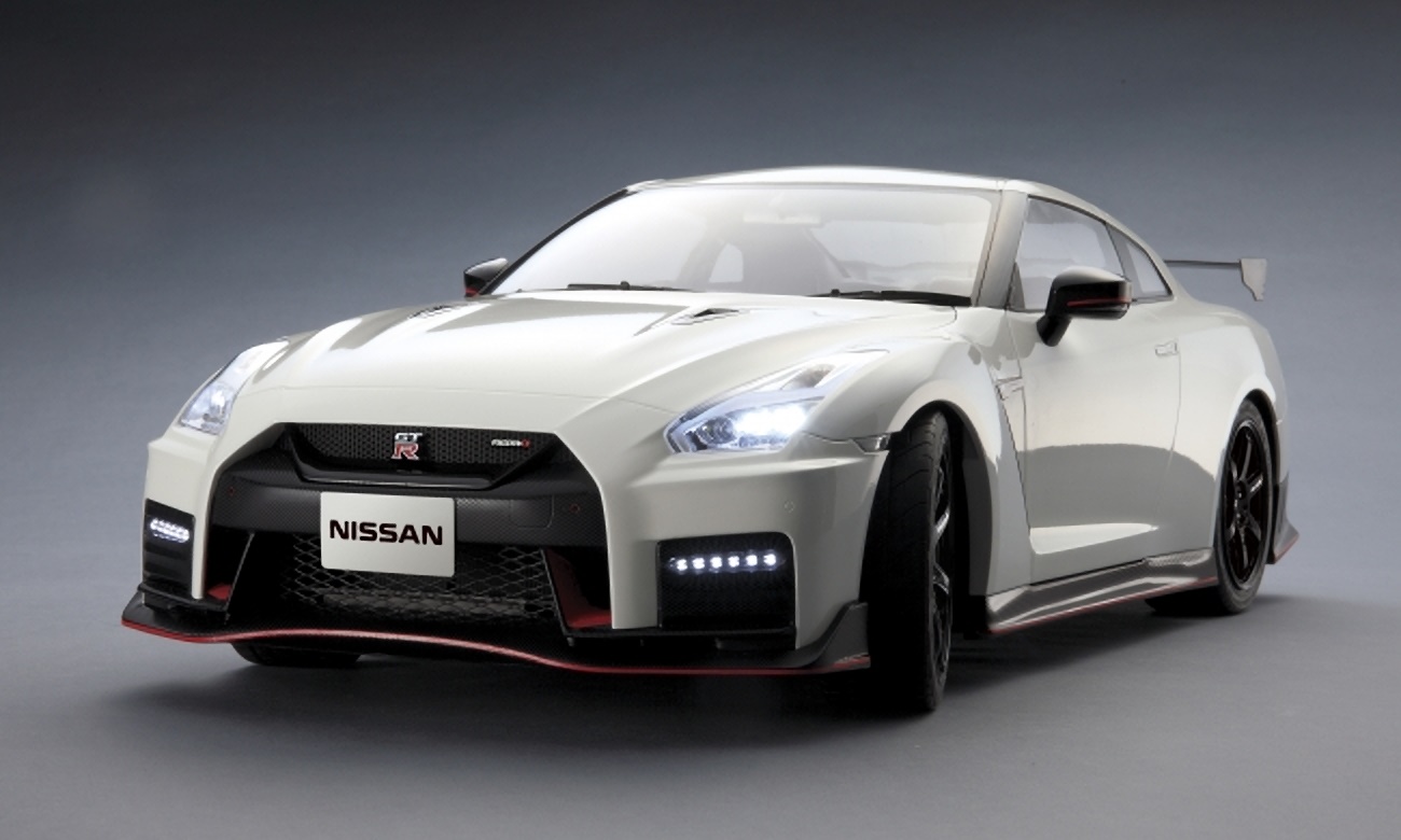 組み立てキット付マガジン、デアゴスティーニに日産・GT-Rニスモが創刊